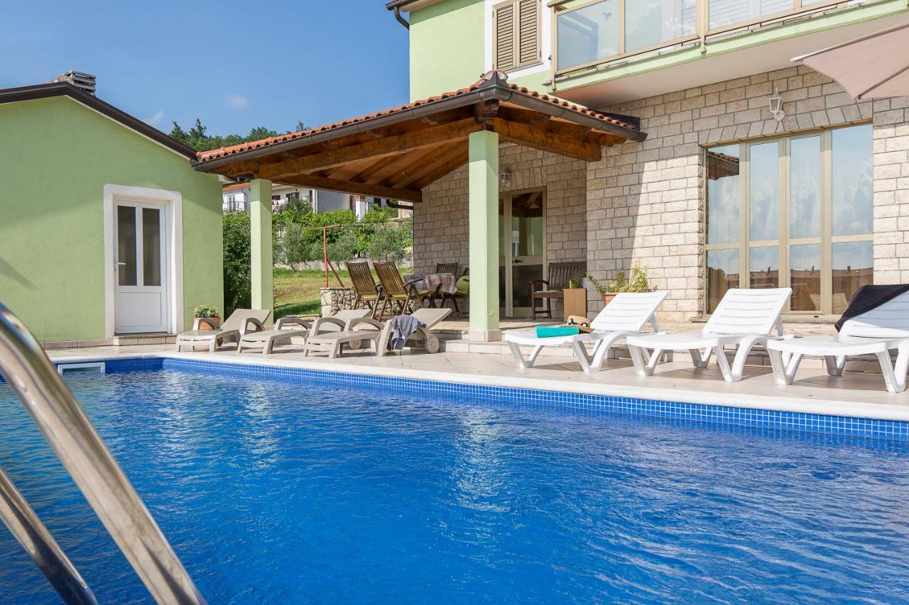 Apartments Cekada Labin  Exterior photo